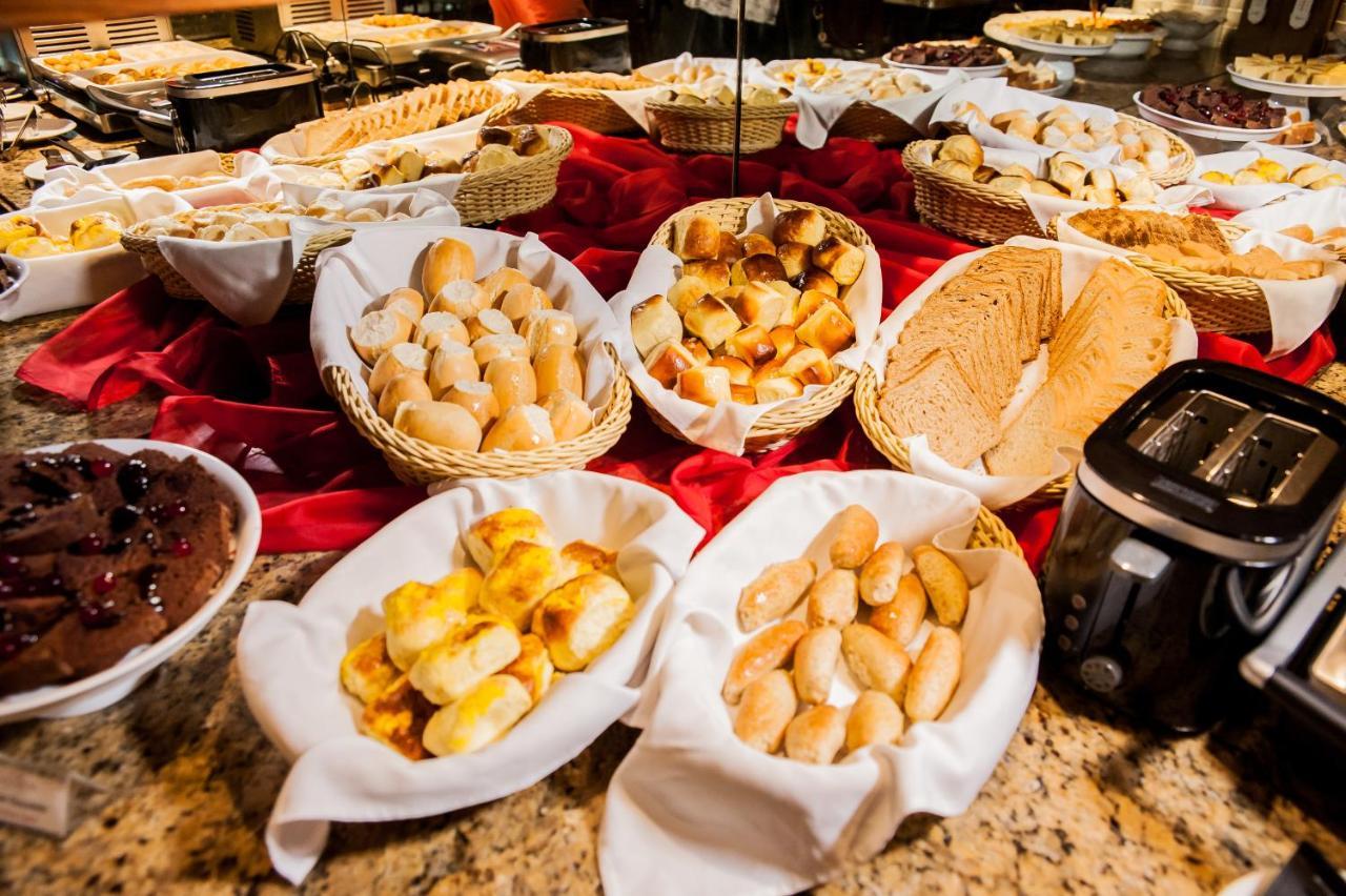 Garbos Trade Hotel Мосоро Экстерьер фото